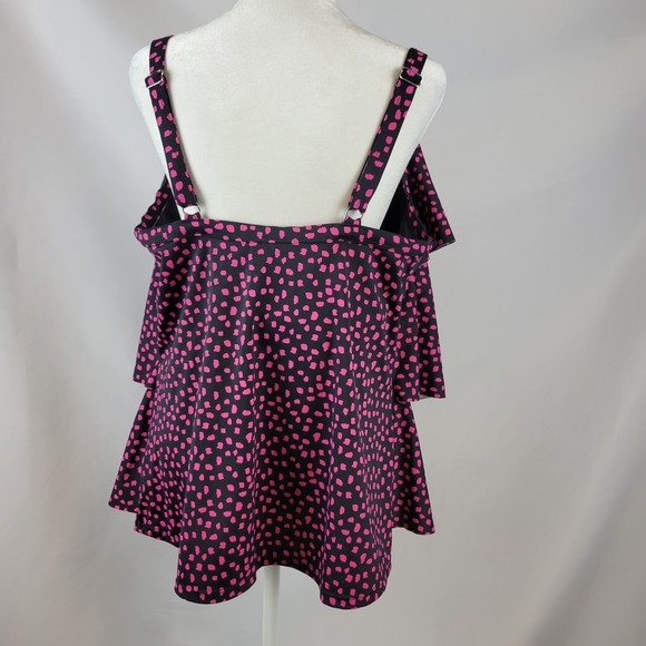 Swimsuits For All Tankini Top Black and Pink Size 18 Tiered Ruffle V Neck NWT - Picture 5 of 10